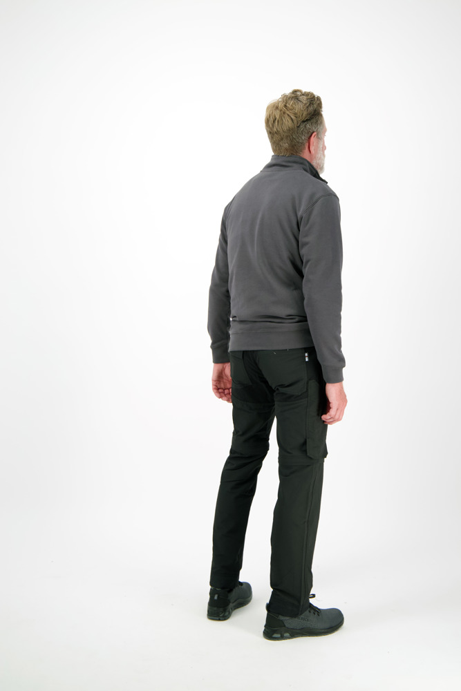 VIGOR SWEATER