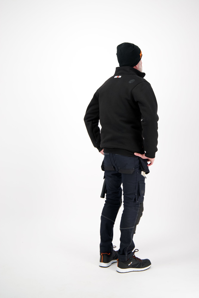 VIDAR SWEATER