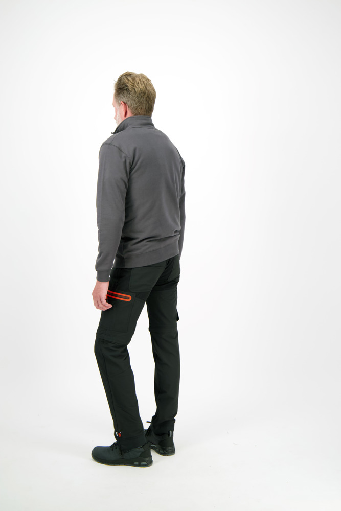 VIGOR SWEATER